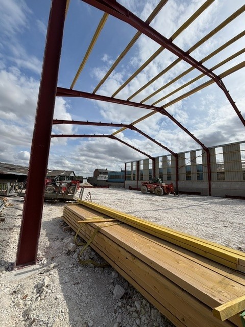 Montage pannes sur portiques